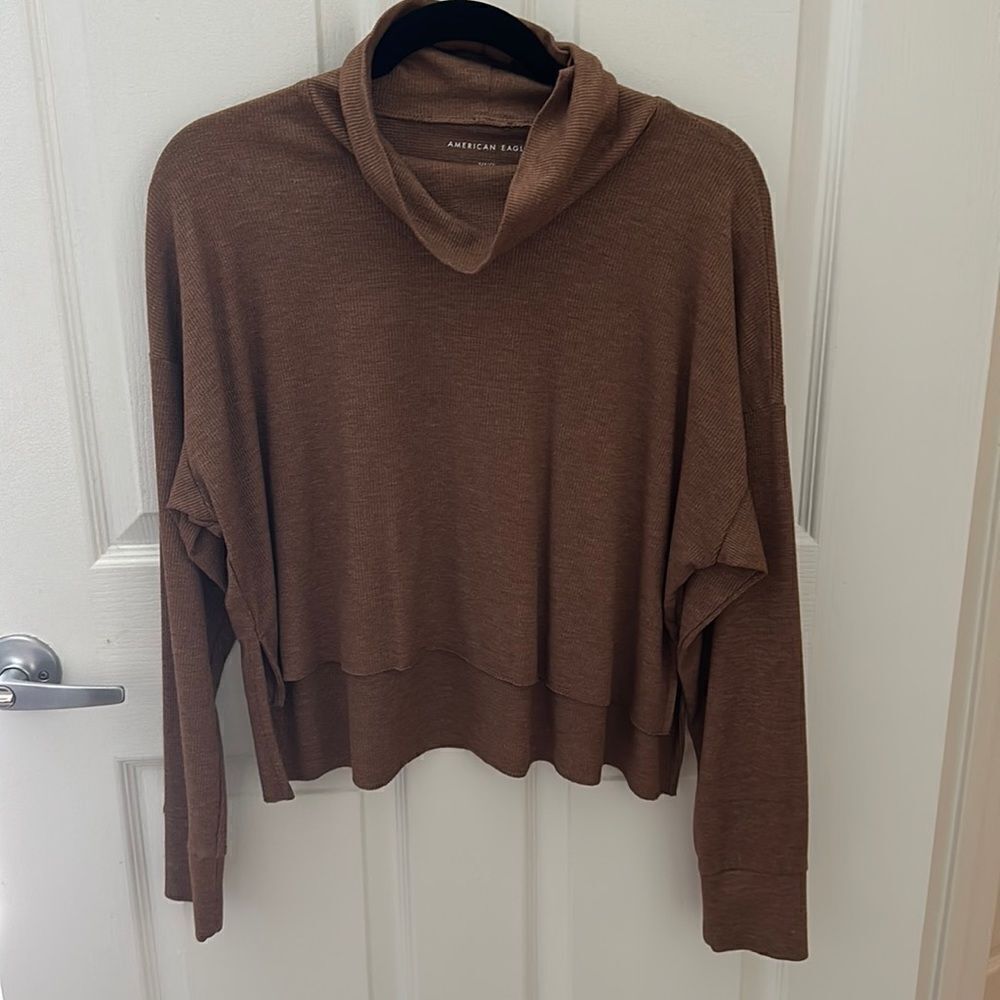 American Eagle Crop Turtle Neck Long Sleeve Shirt